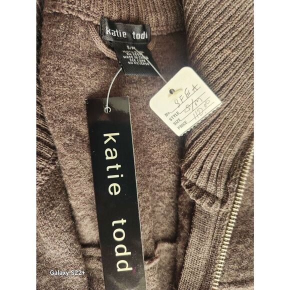 O2 Katie Todd gray 100% Wool high neck zip up batwing style poncho w raw hem NWT - Picture 10 of 13